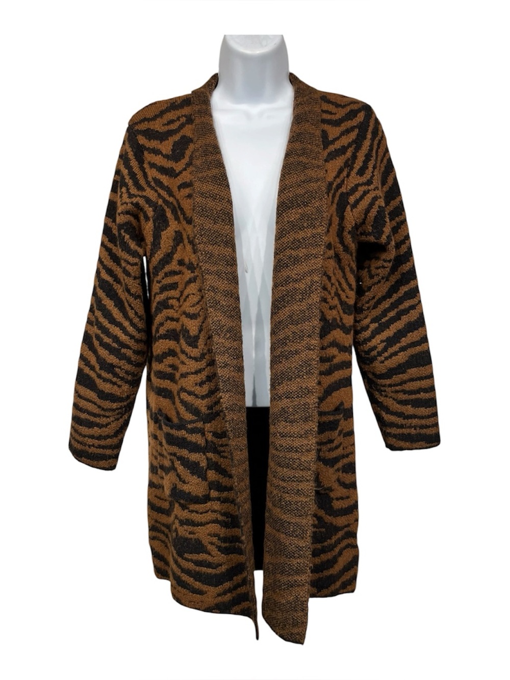 Nine West animal print cardigan size XL